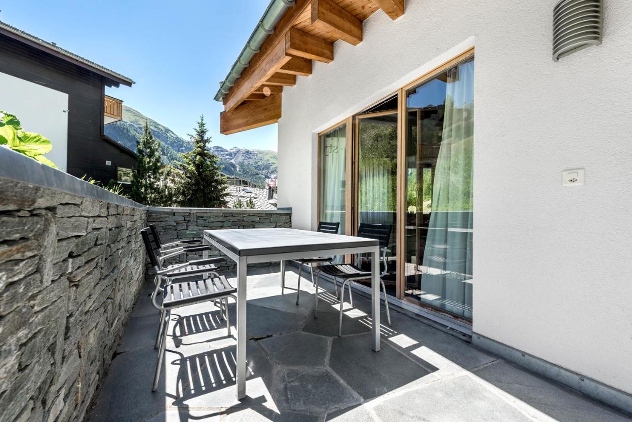 Ari Resort Apartments Zermatt Oda fotoğraf